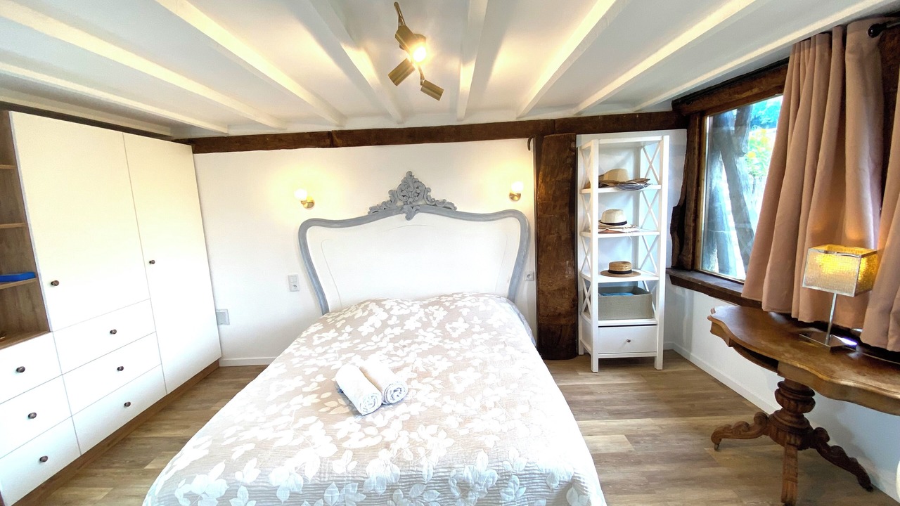 Photo of Bedroom in Camembert