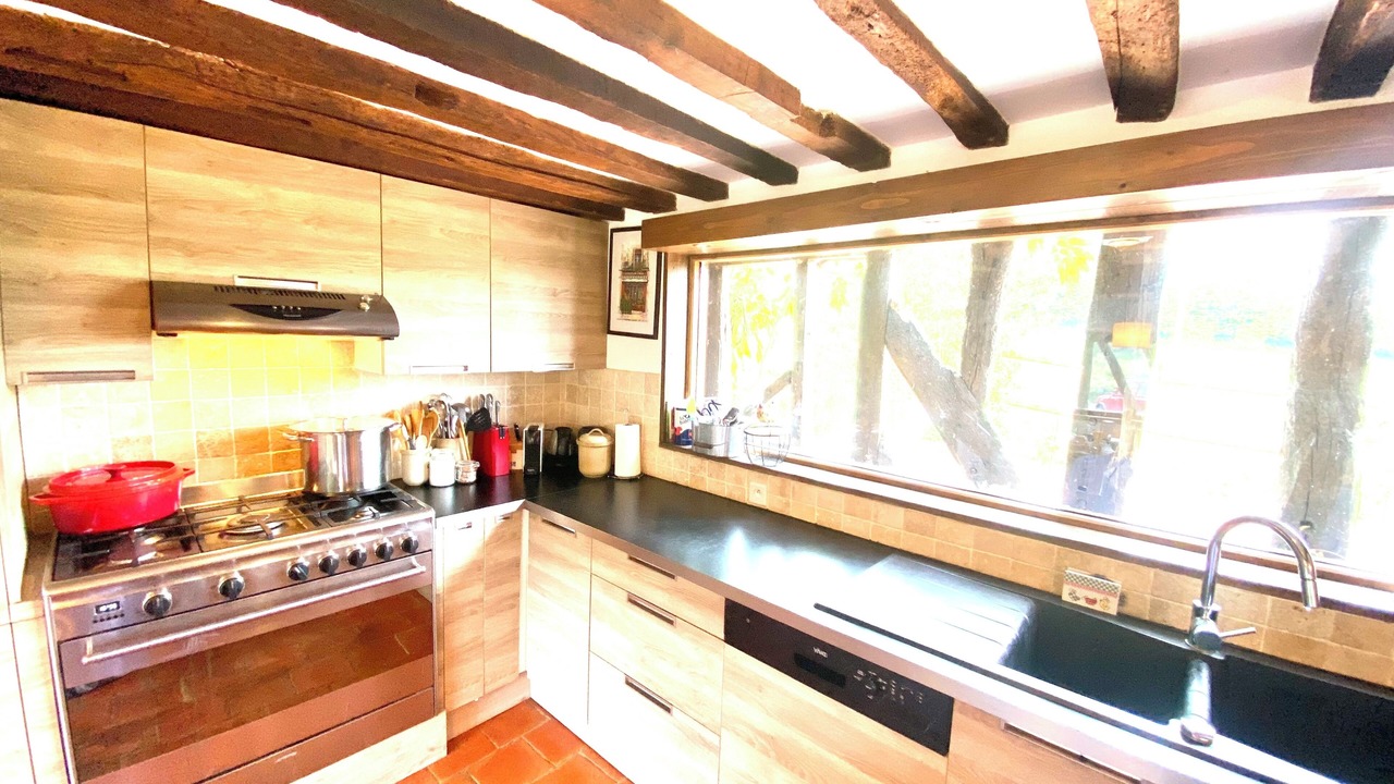 Photo of Kitchen in Camembert