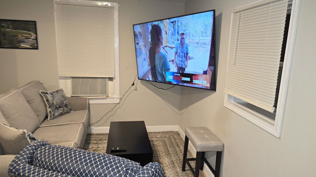 Photo of Livingroom in Fayette