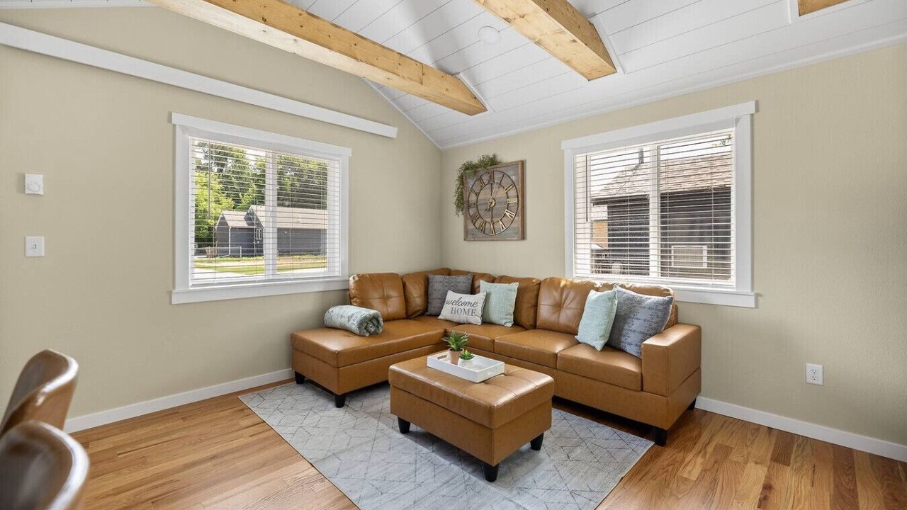 Photo of Livingroom in North Spearfish