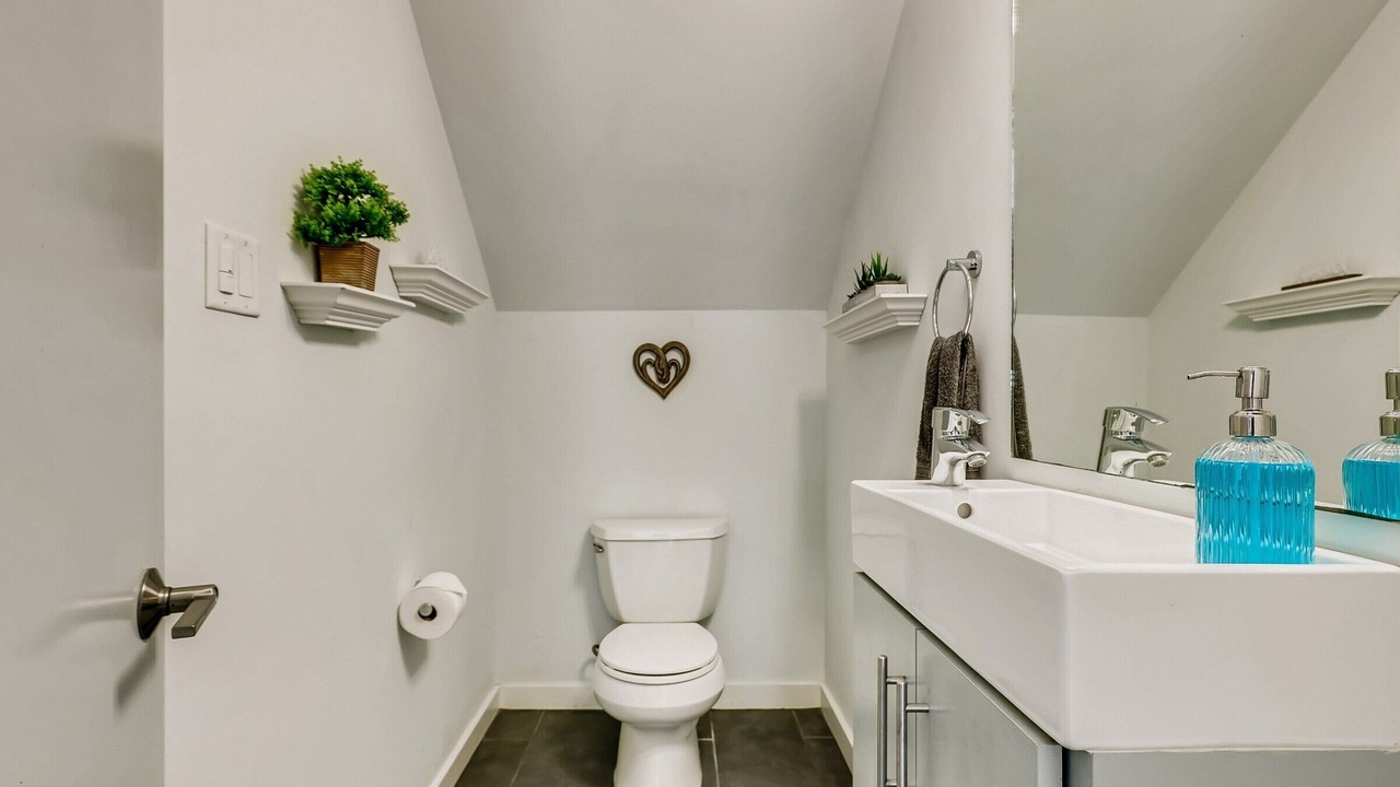 Photo of Bathroom in Northside