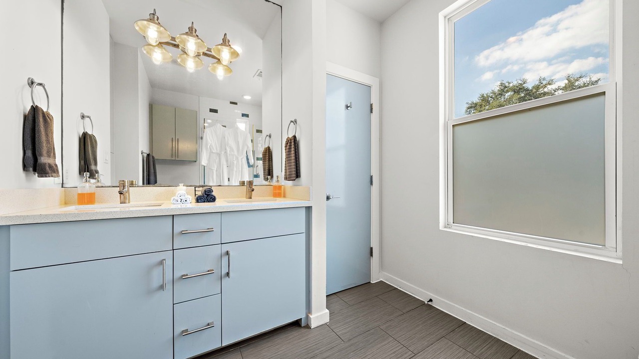 Photo of Bathroom in Northside