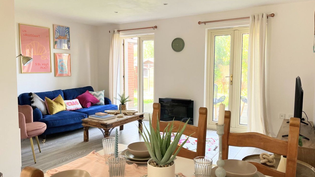 Photo of Livingroom in Leeds