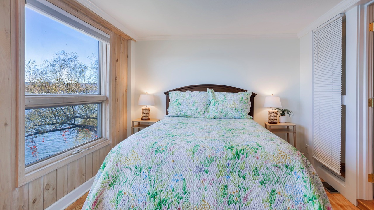 Photo of Bedroom in Canandaigua