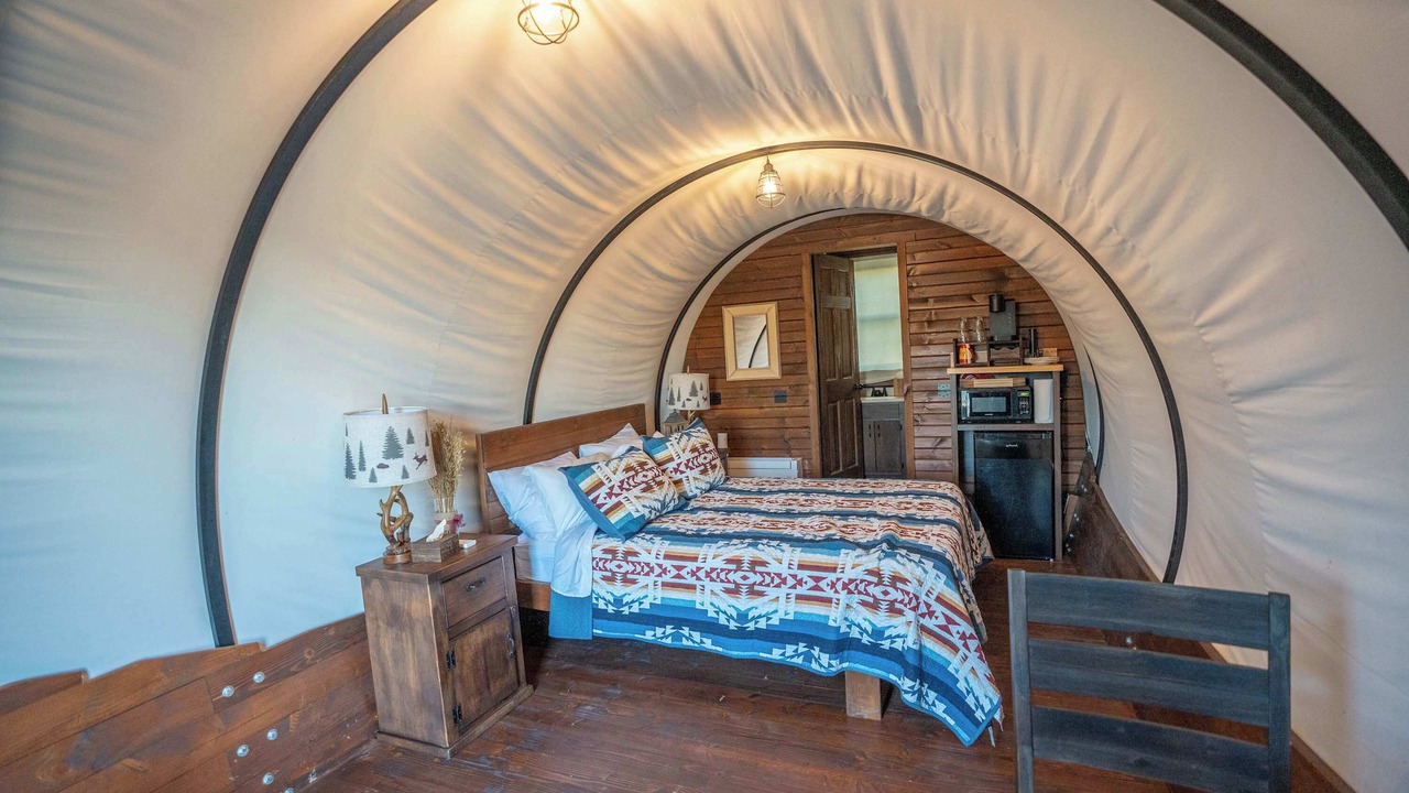 Photo of Bedroom in Satin
