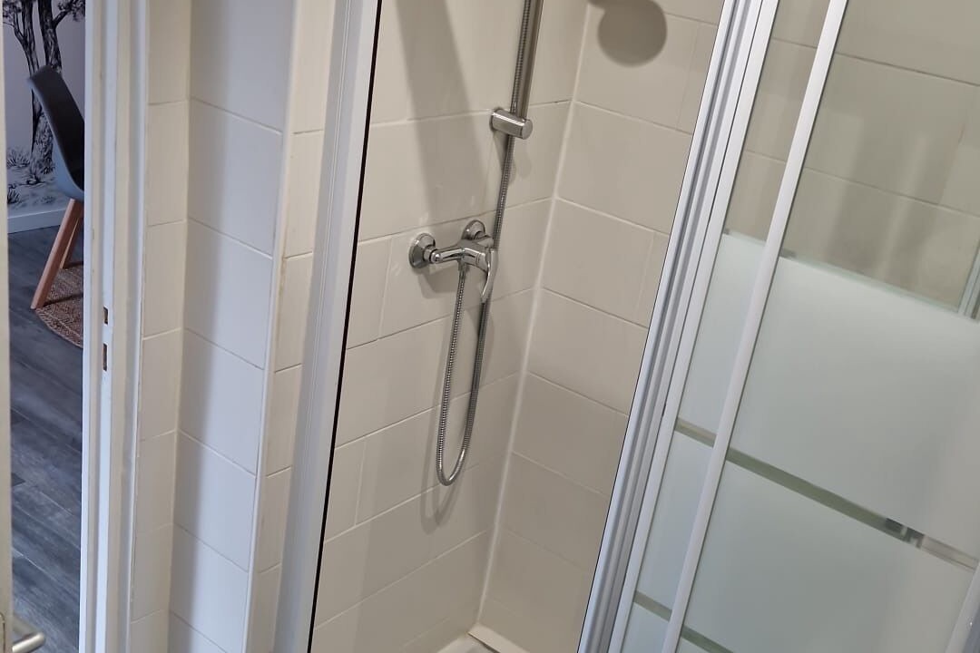 Photo of Bathroom in Pantin