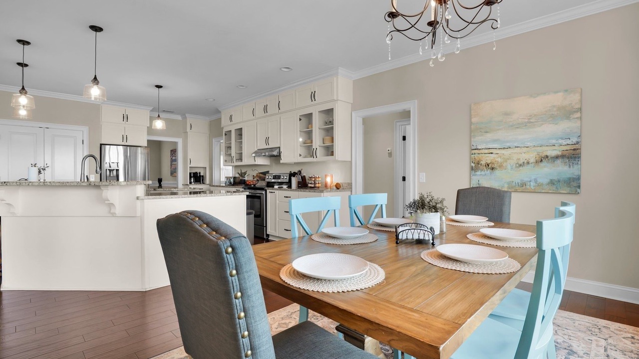 Photo of Others in Midway