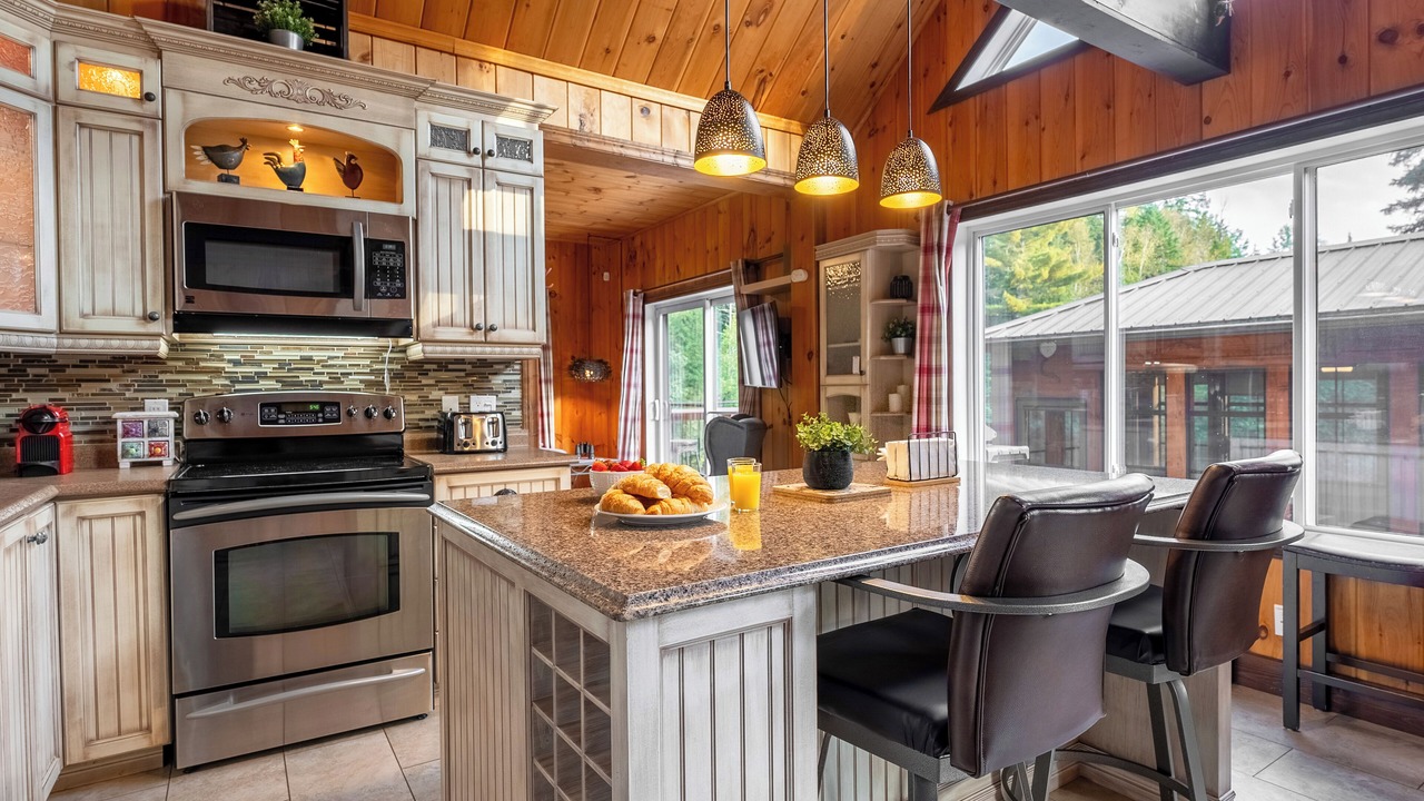 Photo of Kitchen in Saint-Alexis-des-Monts