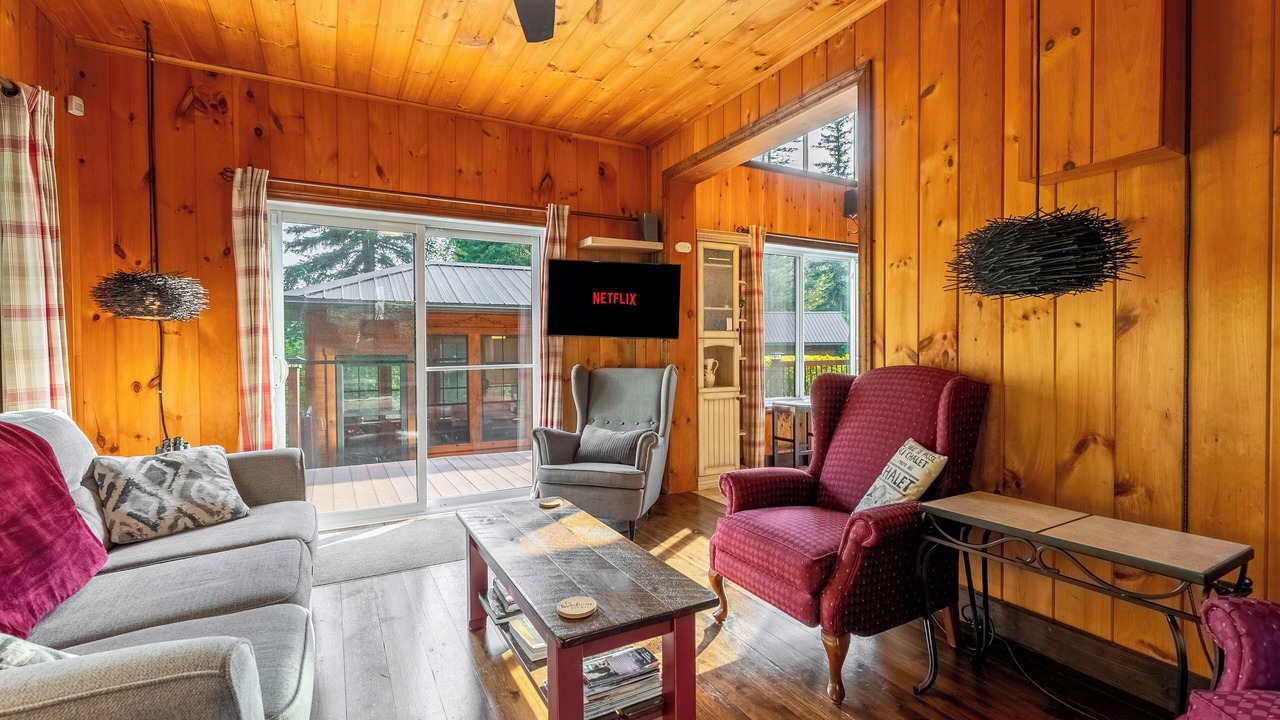 Photo of Livingroom in Saint-Alexis-des-Monts