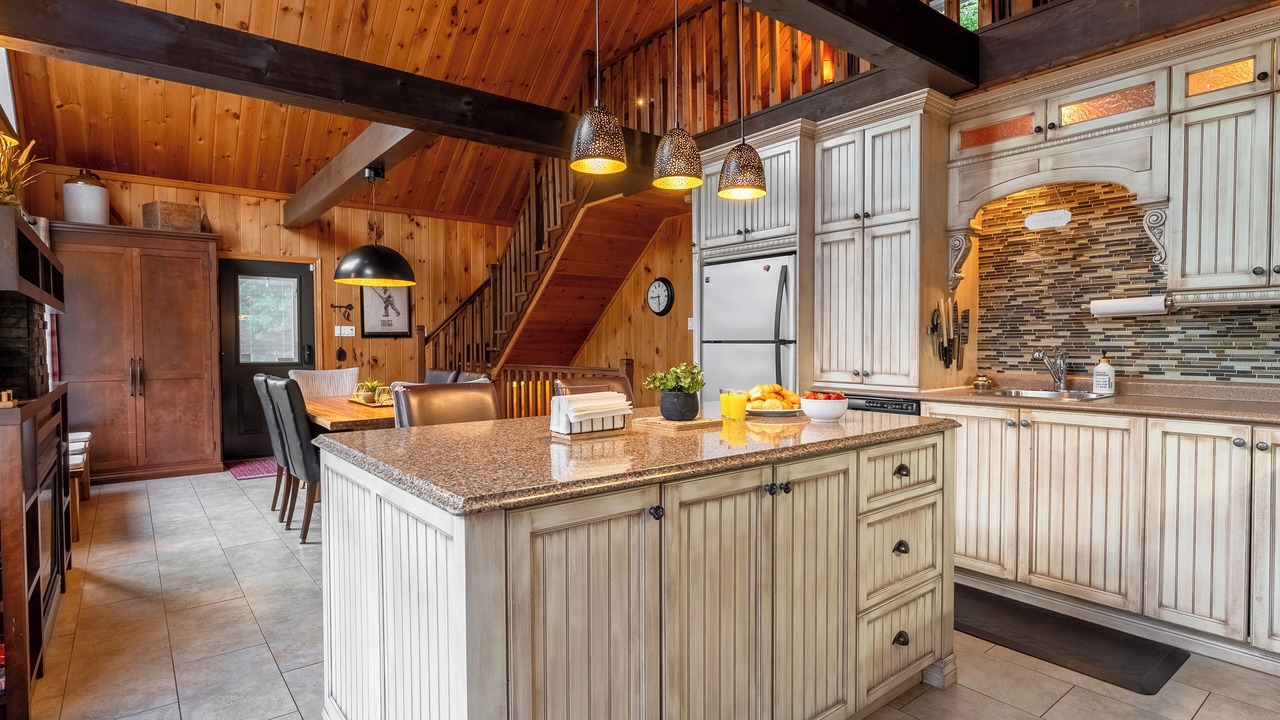 Photo of Kitchen in Saint-Alexis-des-Monts