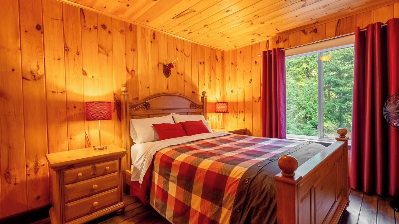 Photo of Bedroom in Saint-Alexis-des-Monts