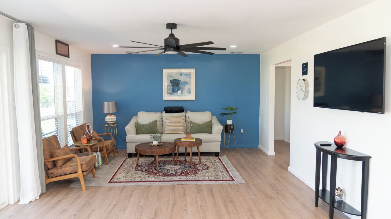Photo of Livingroom in Garland
