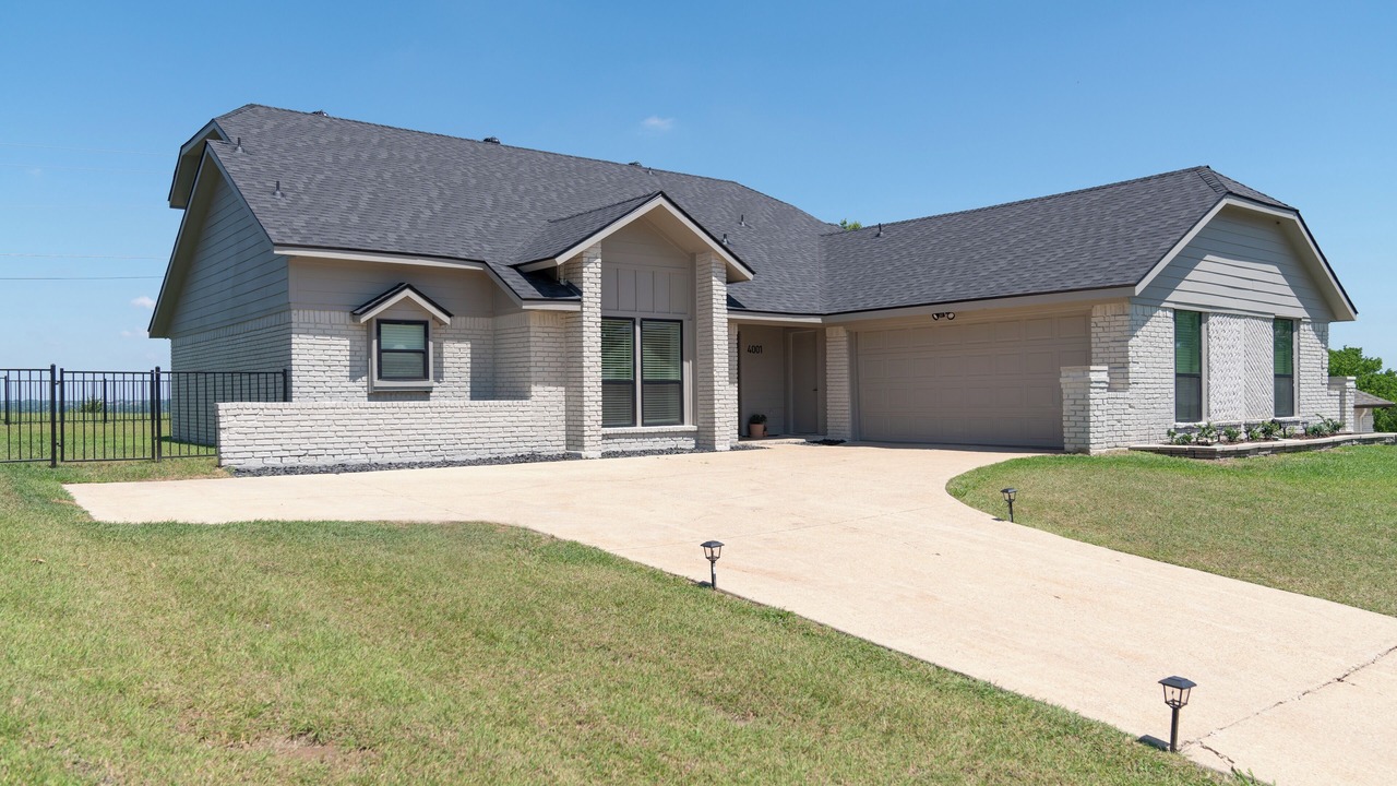 Photo of Outdoor in Garland