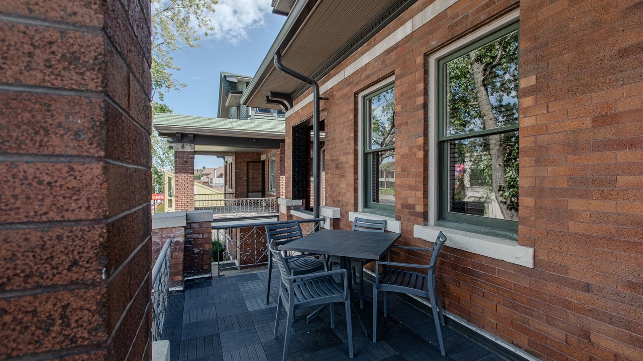 Photo of Outdoor in Hanover Place
