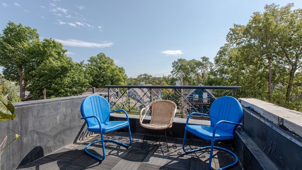 Photo of Outdoor in Hanover Place