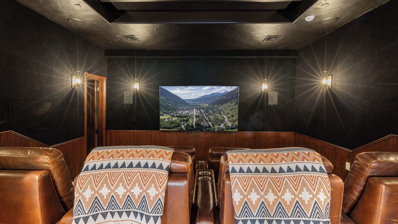 Photo of Bedroom in Mountain Village