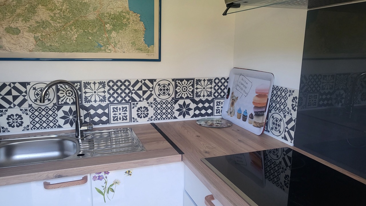Photo of Kitchen in Reynes