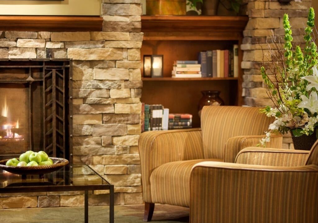 Photo of Others in East Lake Hills