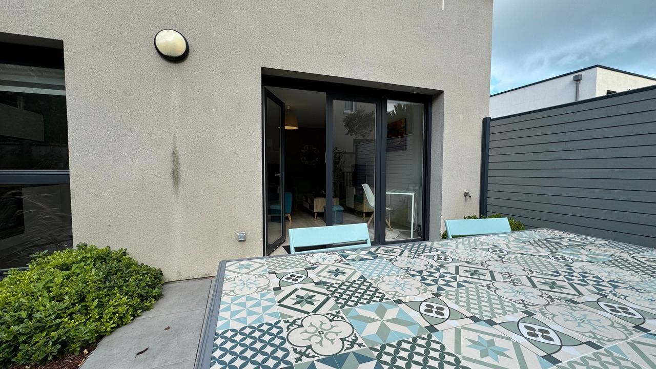 Photo of Patio Balcony in Lion-sur-Mer