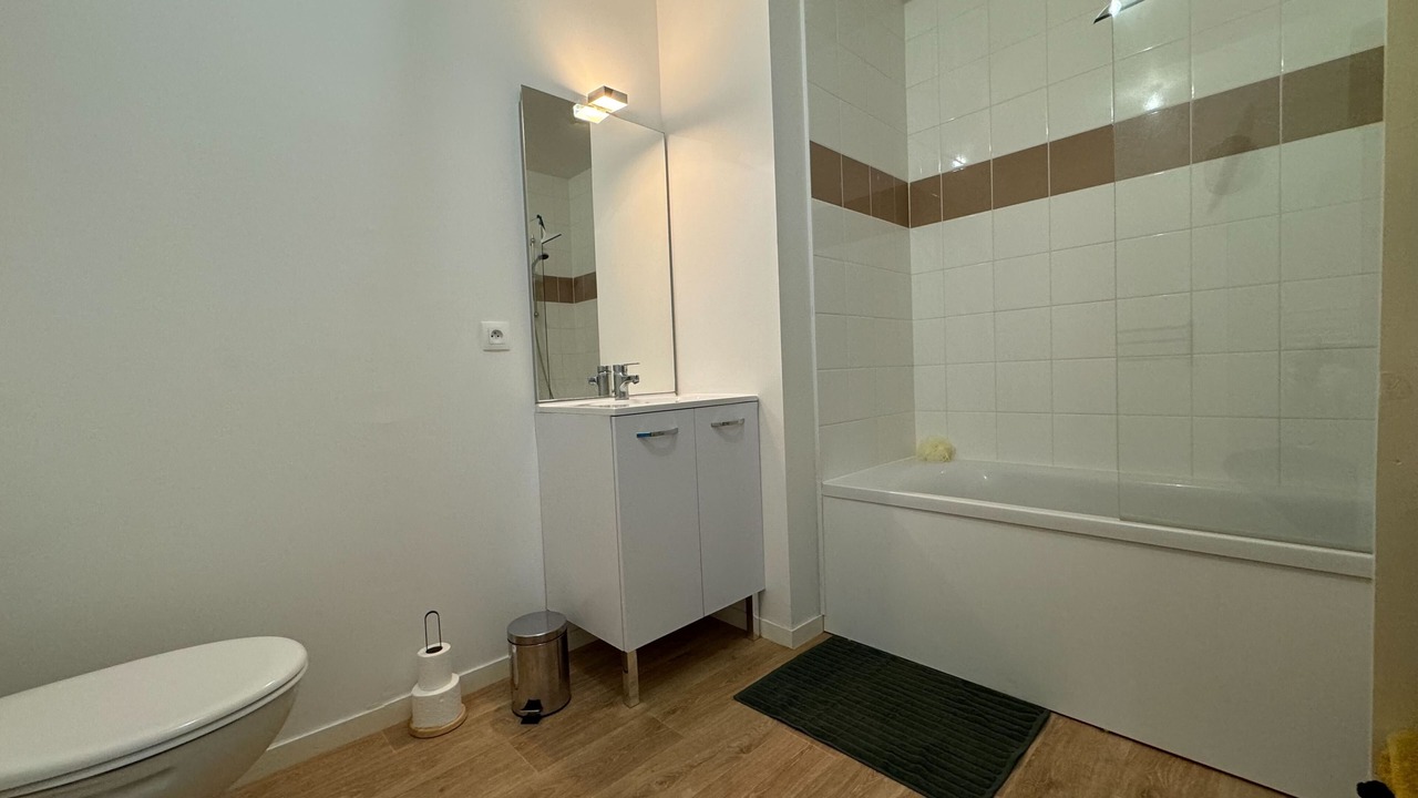 Photo of Bathroom in Lion-sur-Mer