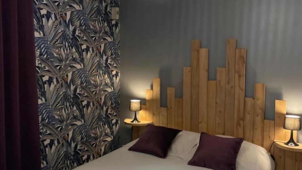 Photo of Bedroom in Saint-Aignan