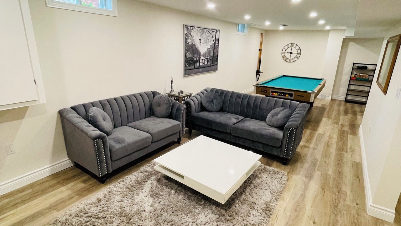 Photo of Livingroom in Thorold