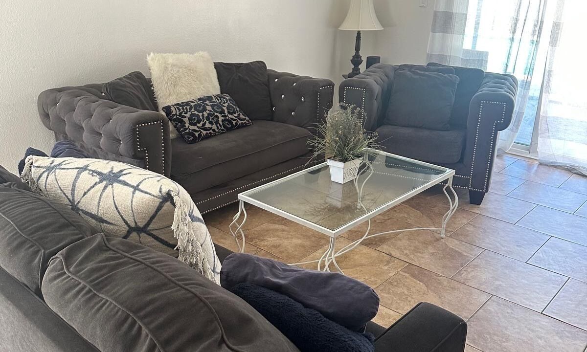 Photo of Livingroom in Sunrise Manor