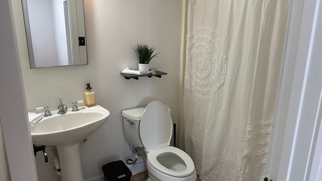 Photo of Bathroom in Sunrise Manor
