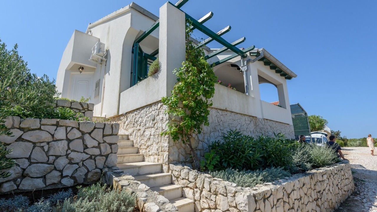 Photo of Outdoor in Veli Rat