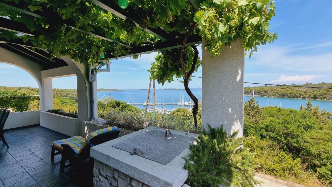 Photo of Outdoor in Veli Rat