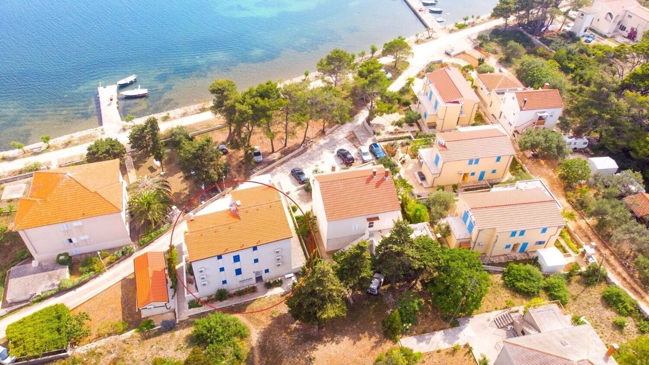 Photo of Outdoor in Verunic