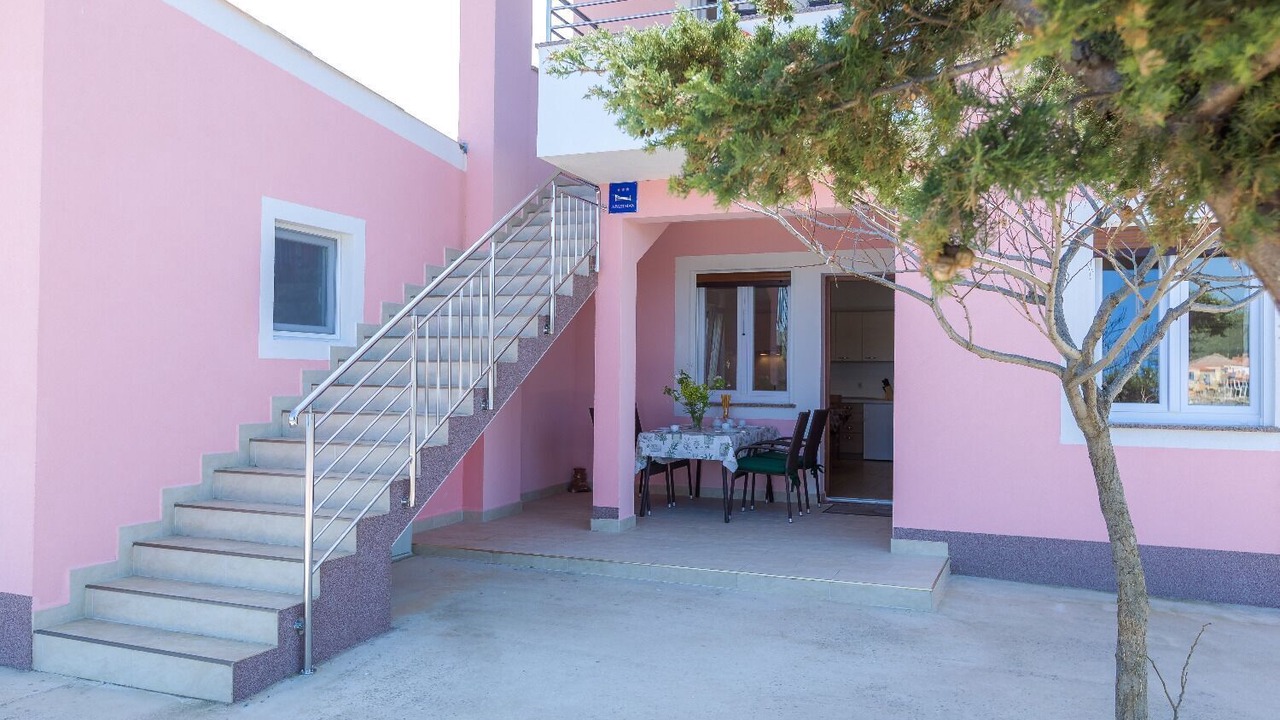 Photo of Outdoor in Veli Rat