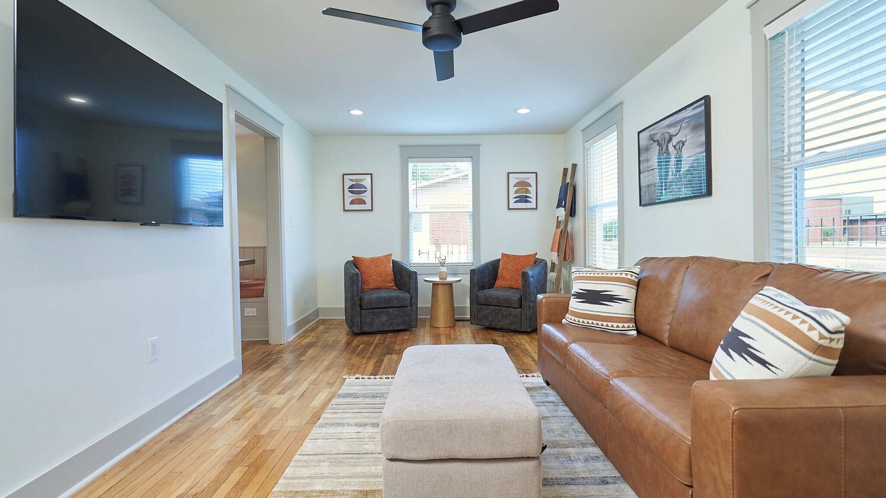 Photo of Livingroom in Perry