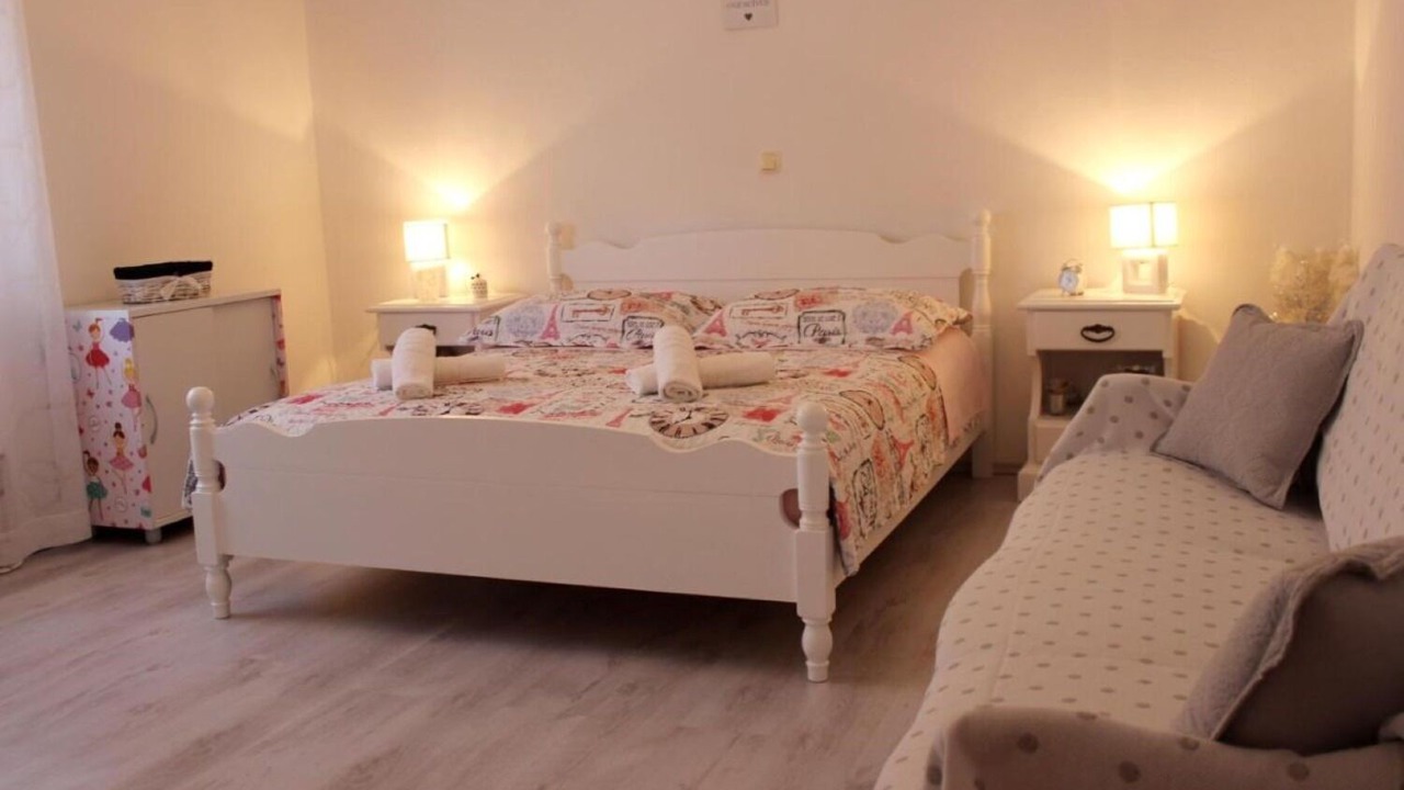 Photo of Bedroom in Dol