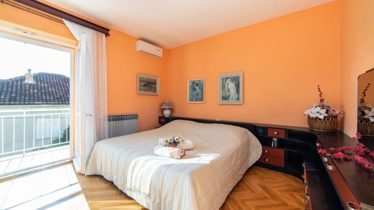 Photo of Bedroom in Bili brig