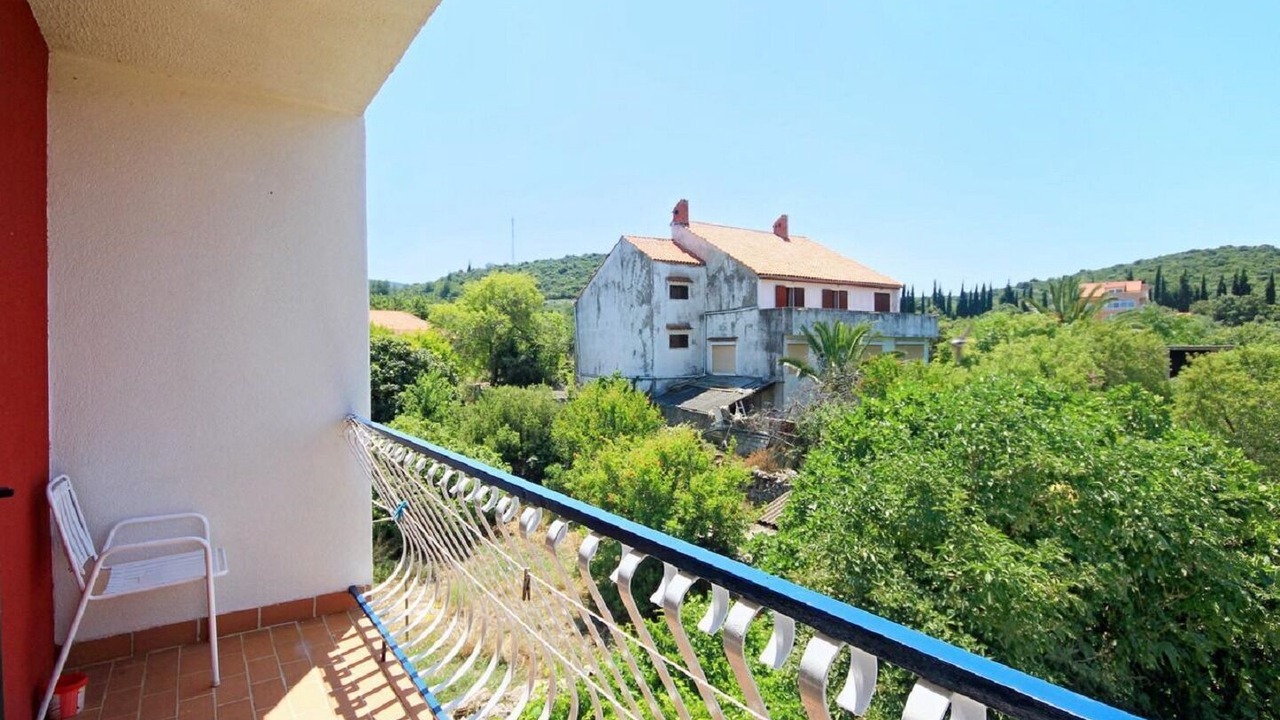 Photo of Outdoor in Loviste