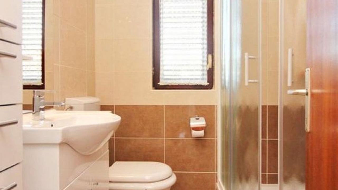 Photo of Bathroom in Loviste