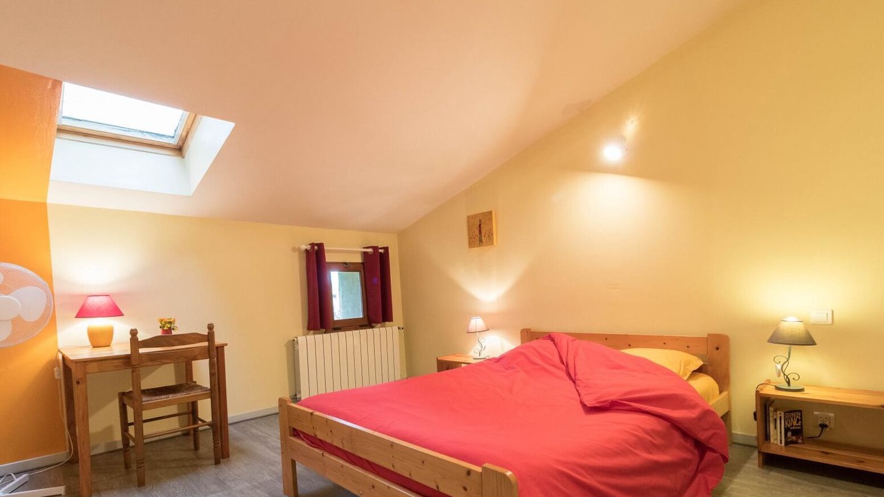 Photo of Bedroom in Gouzens