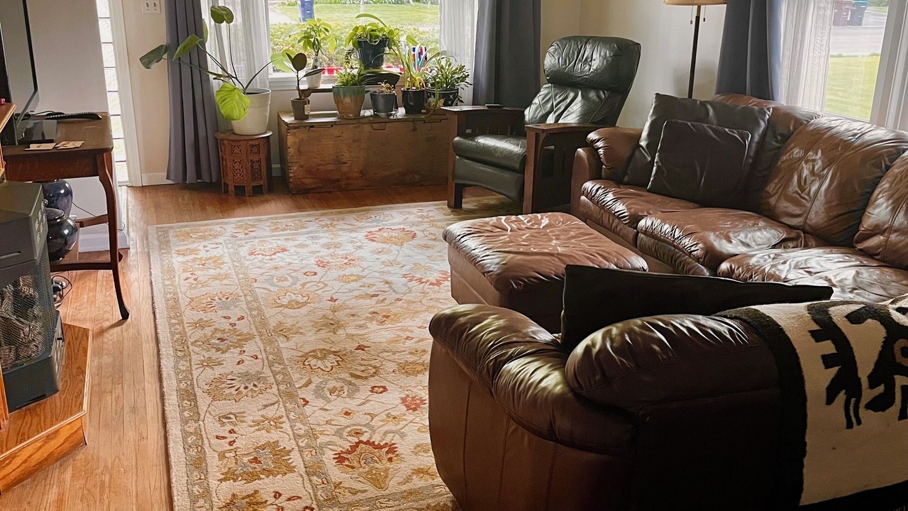 Photo of Livingroom in Gates-North Gates