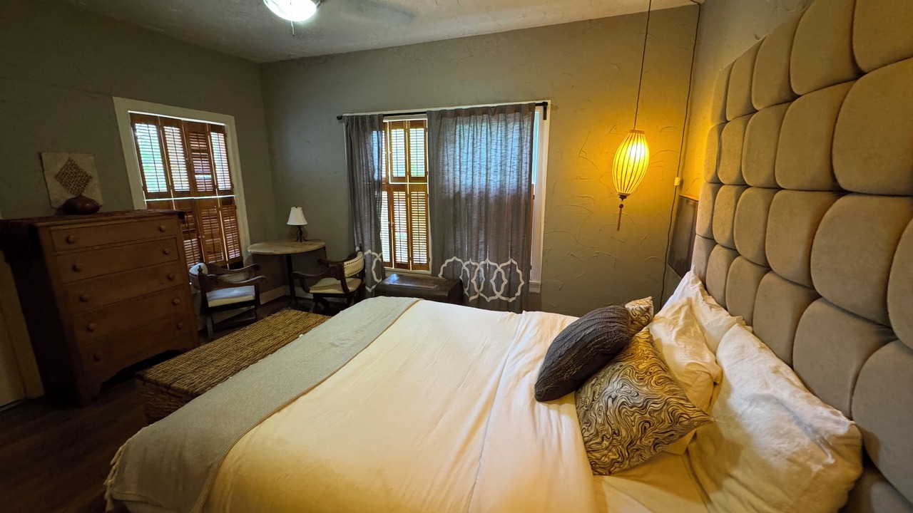 Photo of Bedroom in Barton Heights