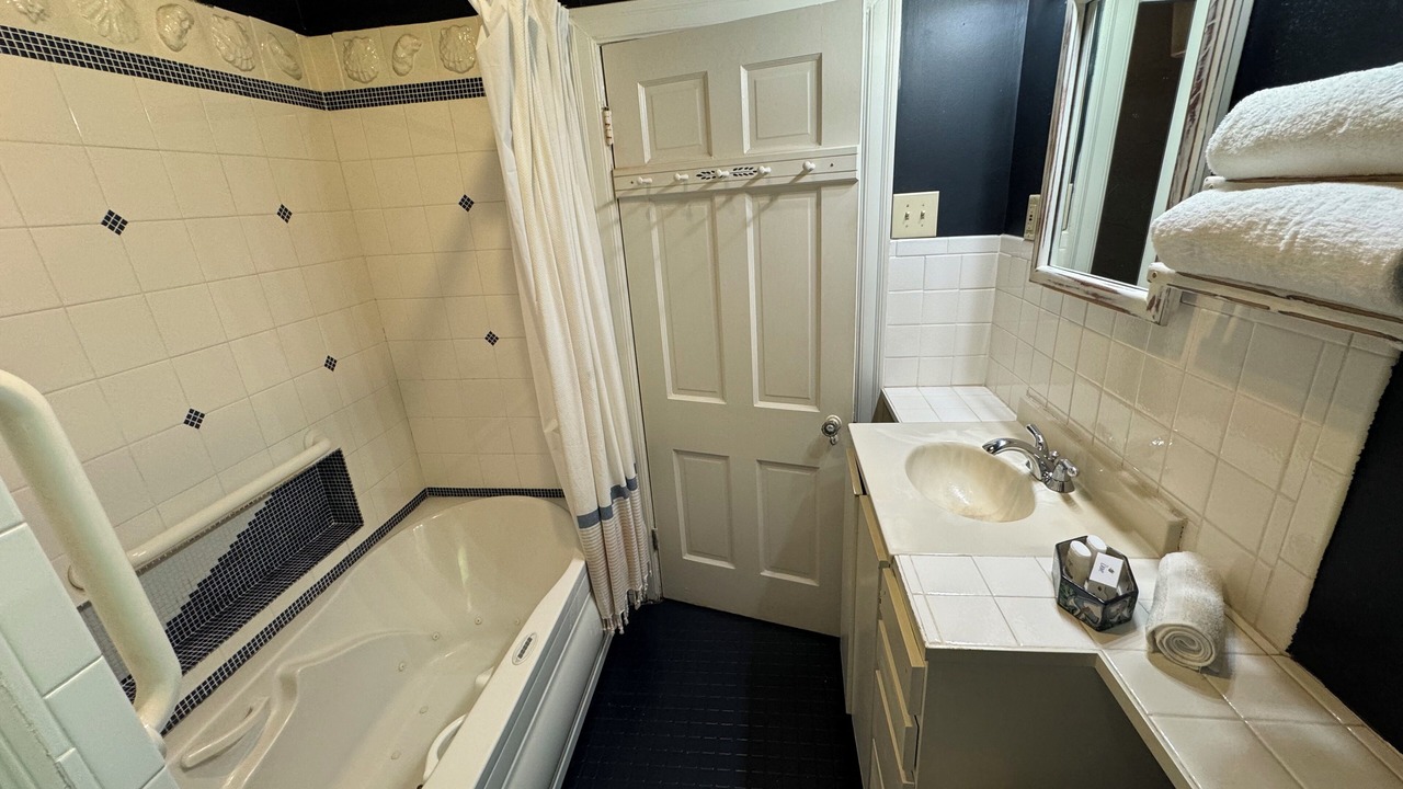 Photo of Bathroom in Barton Heights