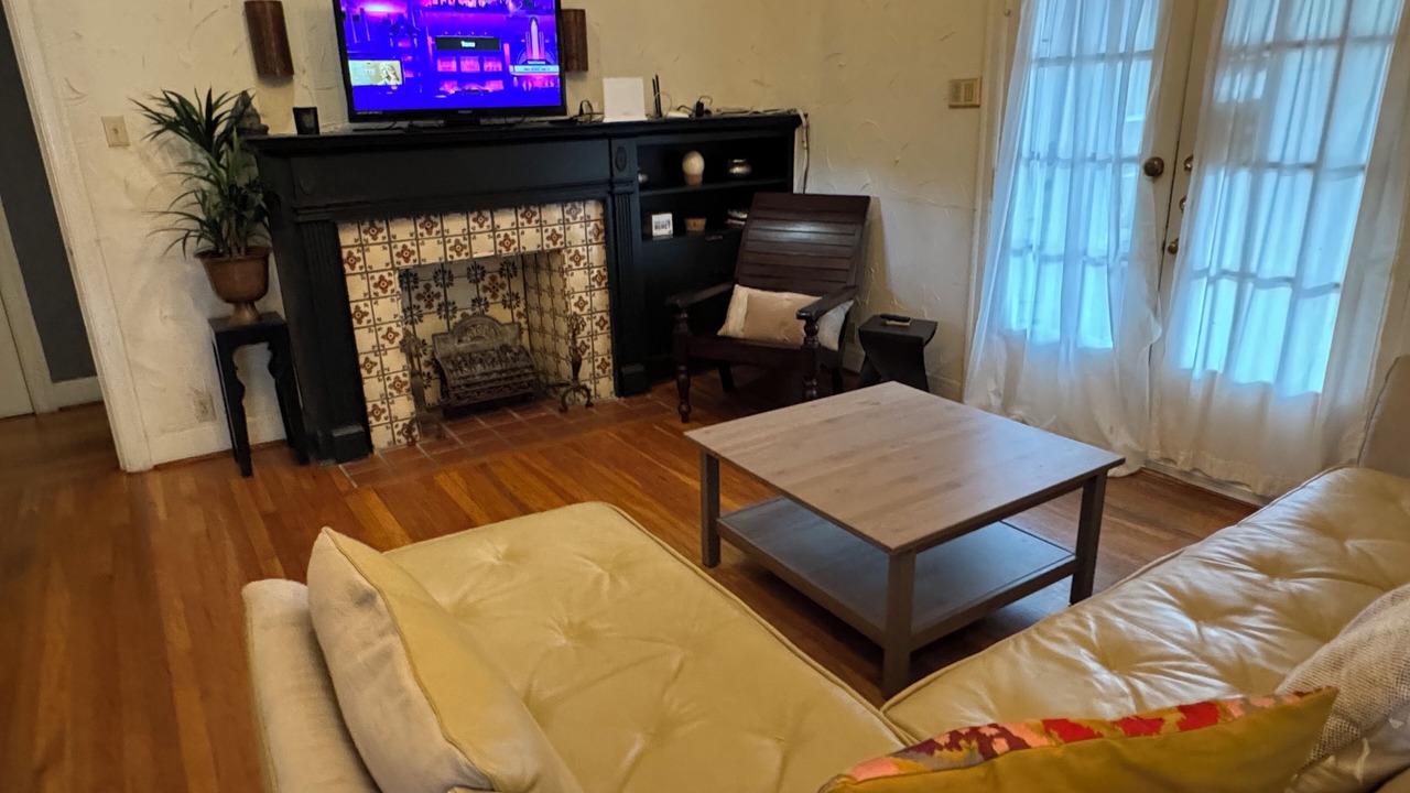 Photo of Livingroom in Barton Heights