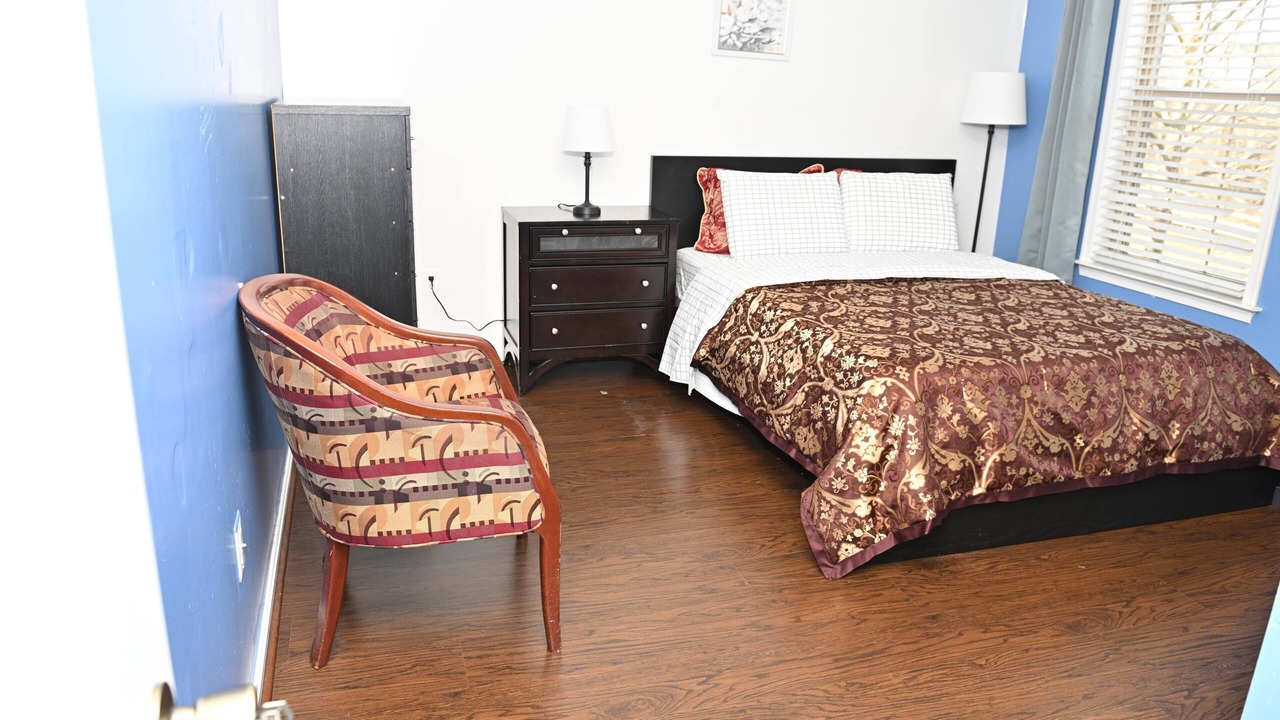 Photo of Bedroom in Glenarden