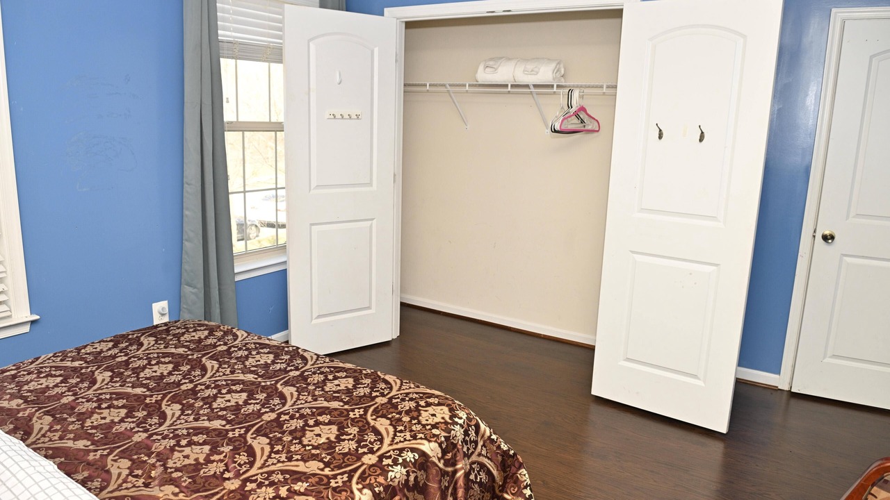Photo of Bedroom in Glenarden