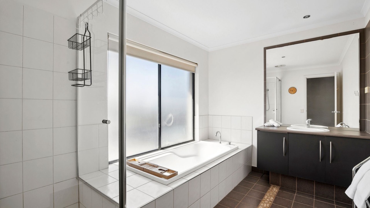 Photo of Bathroom in Torquay