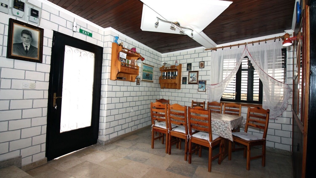 Photo of Others in Tijesno