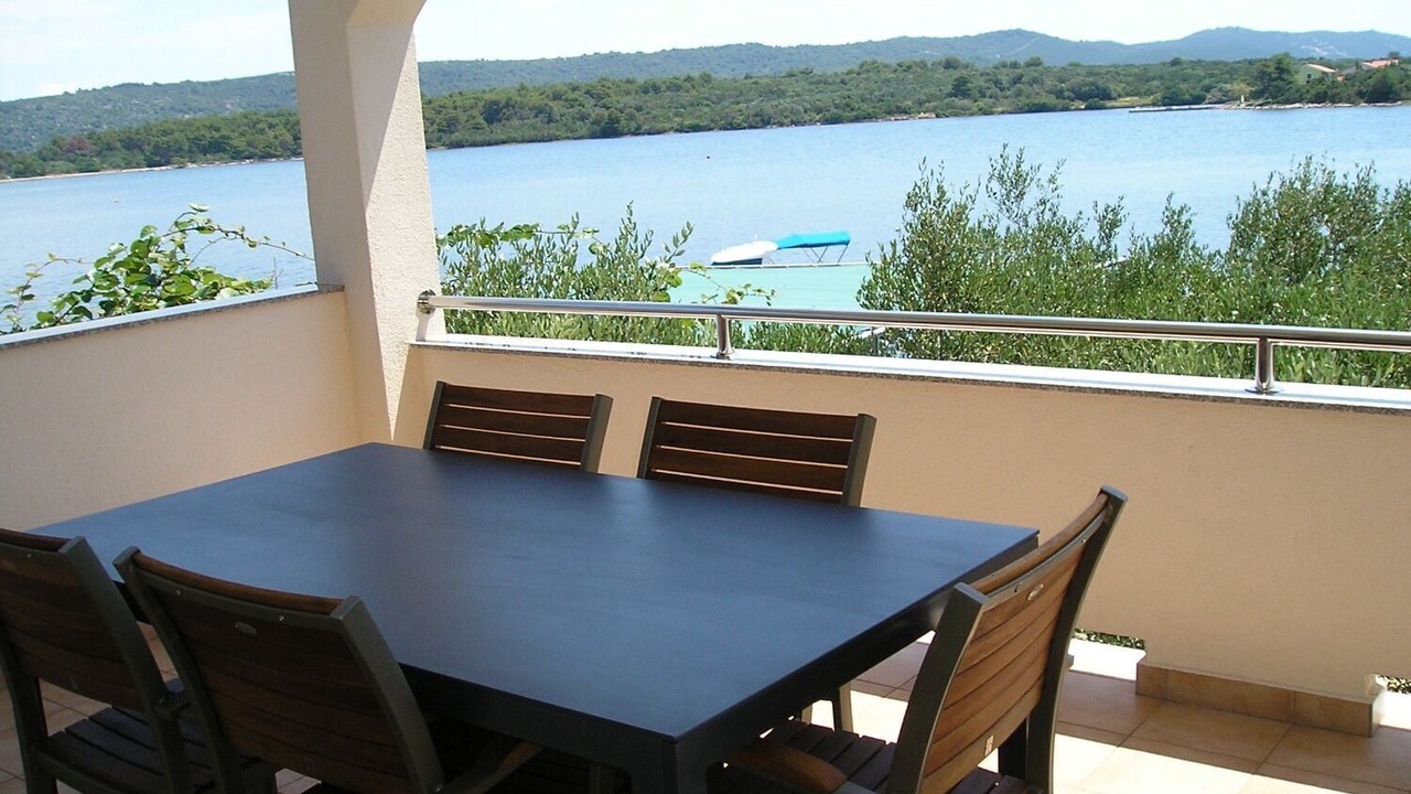 Photo of Outdoor in Veli Rat