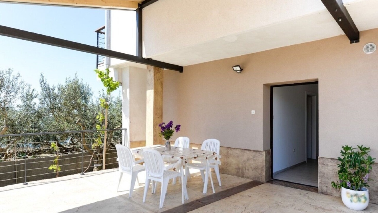 Photo of Outdoor in Rtina