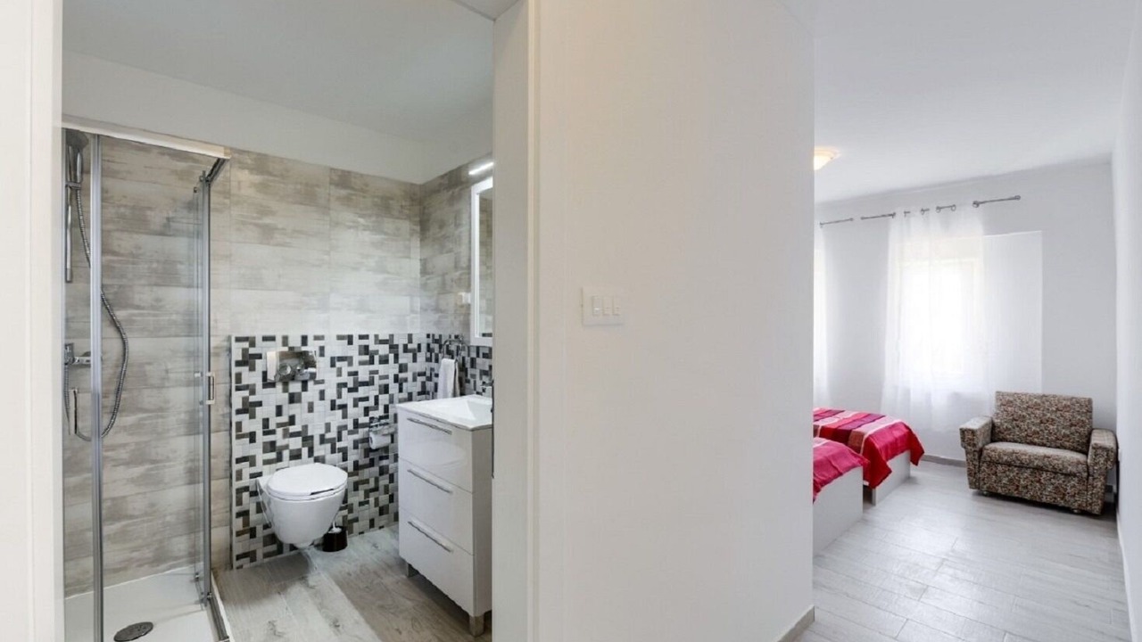Photo of Bathroom in Rtina