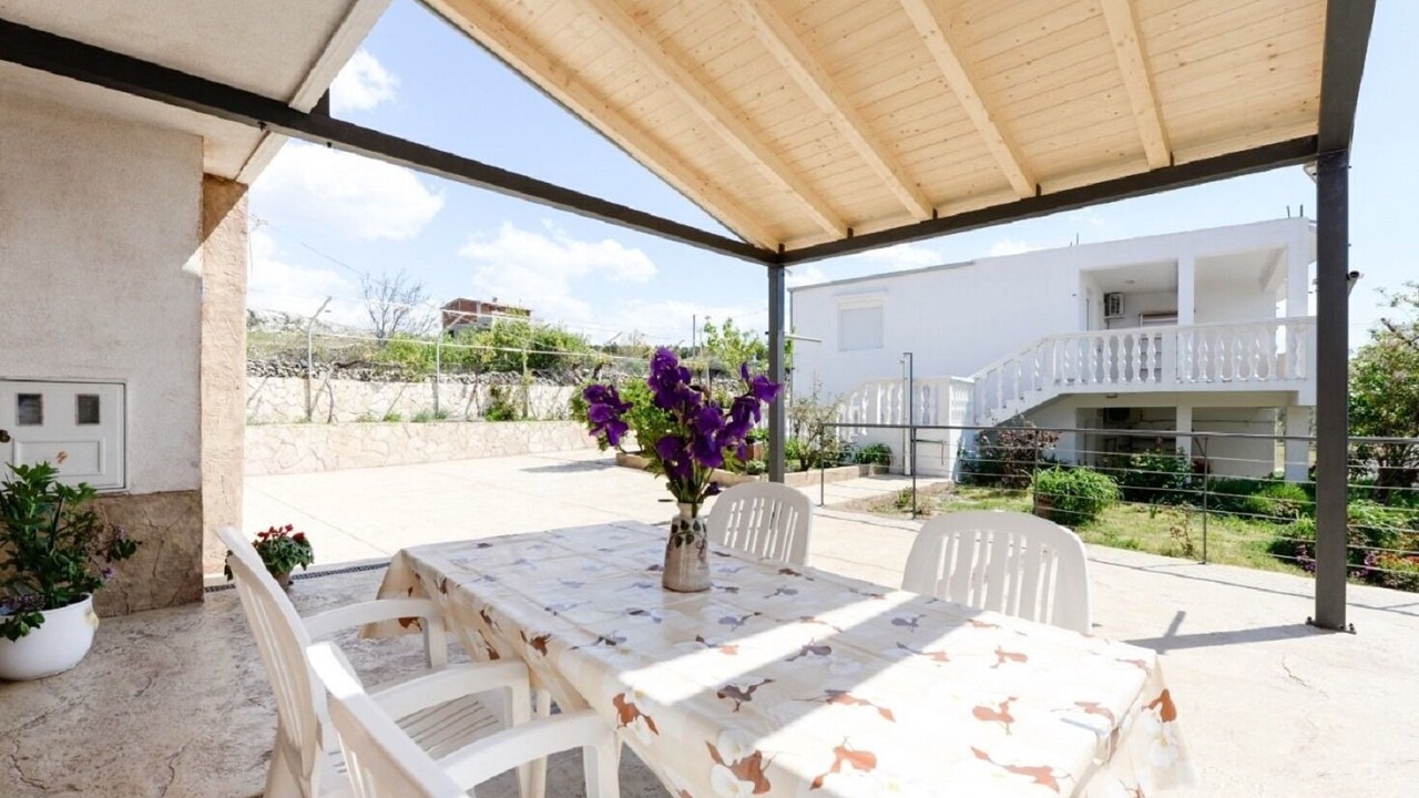 Photo of Outdoor in Rtina